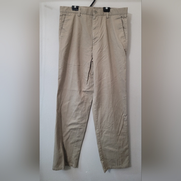 2 pairs mens Dockers khaki pants slim fit and individual classic fit 34 x 34 - Picture 2 of 15